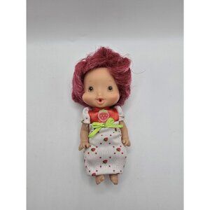 Playmates 2008 Strawberry Shortcake Berry Lil' Babies Doll